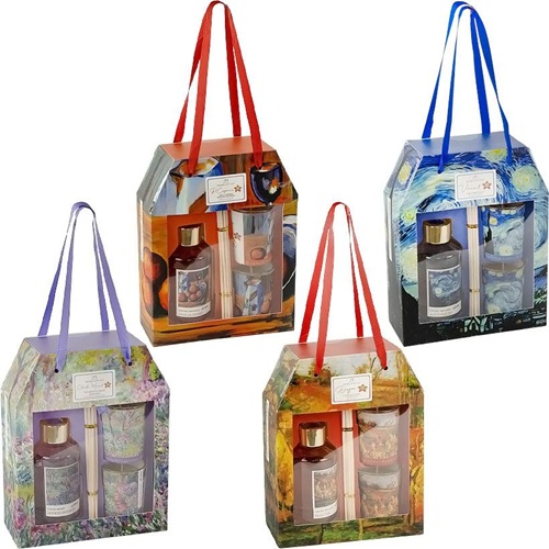 Подарунковий набір - аромадифузор і 2 свічки в коробці