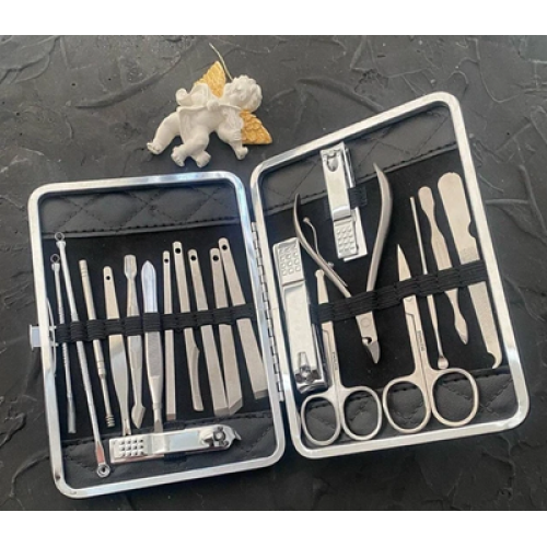 Набір для манікюру/педикюру 20 предметів